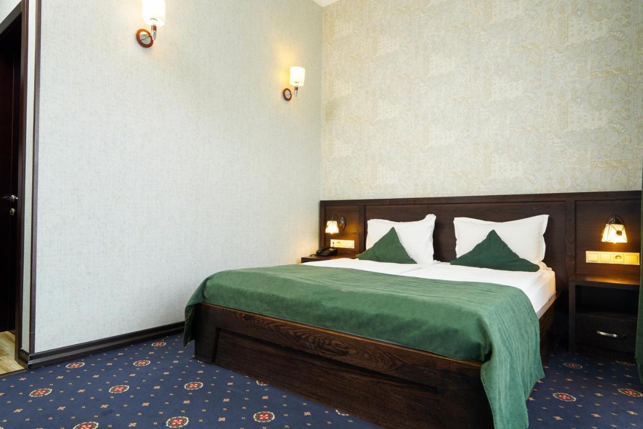 Hotel Amberd 3*