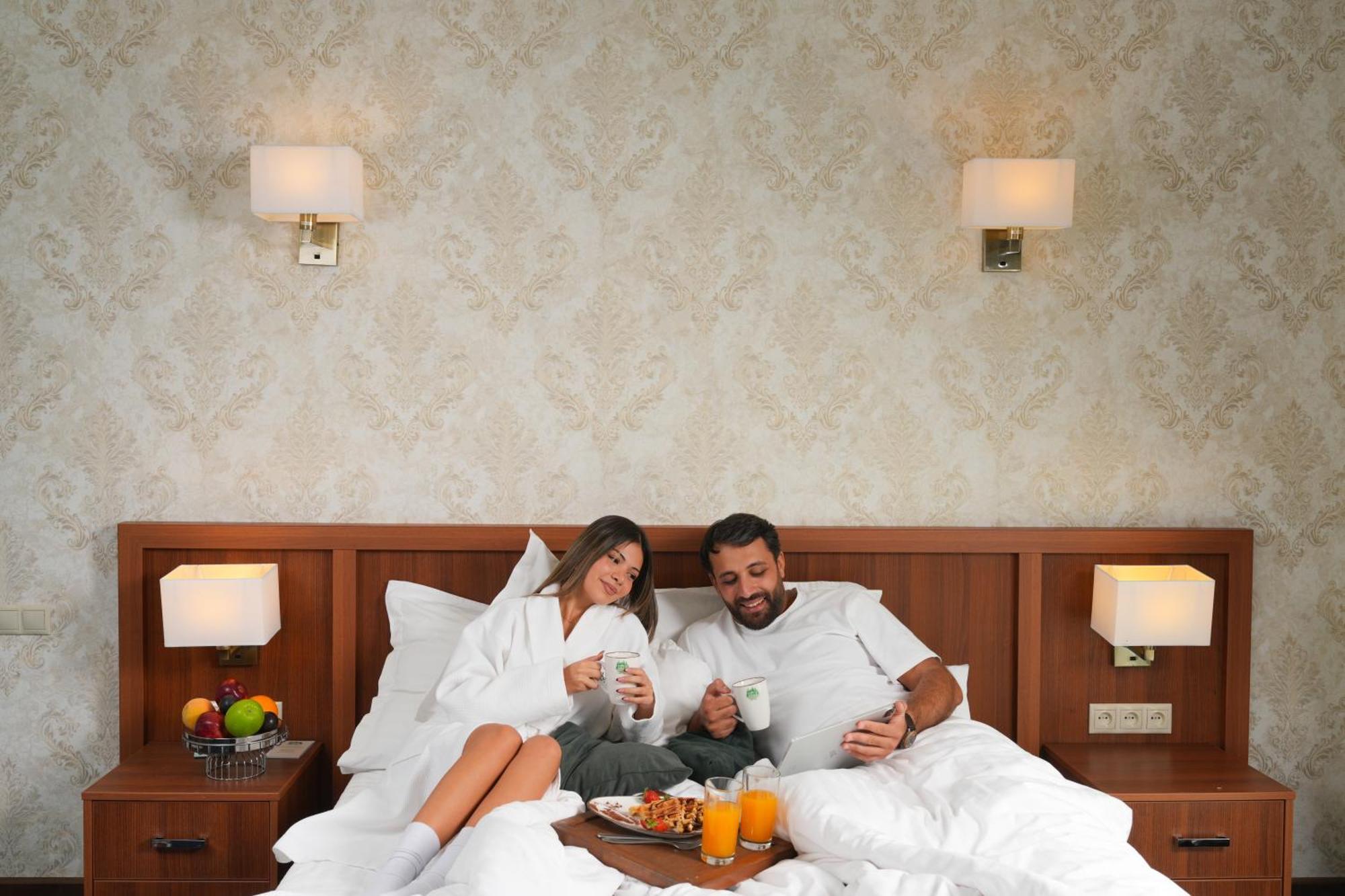 Hotel Amberd 3*